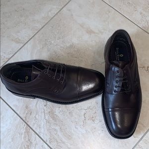 NIB Mens, Bill Blass shoes Sz: 8.5